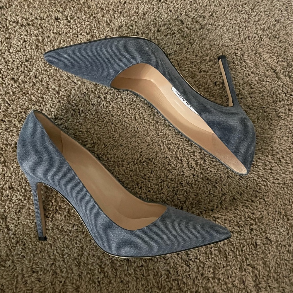 Manolo Blahnik BB Pump